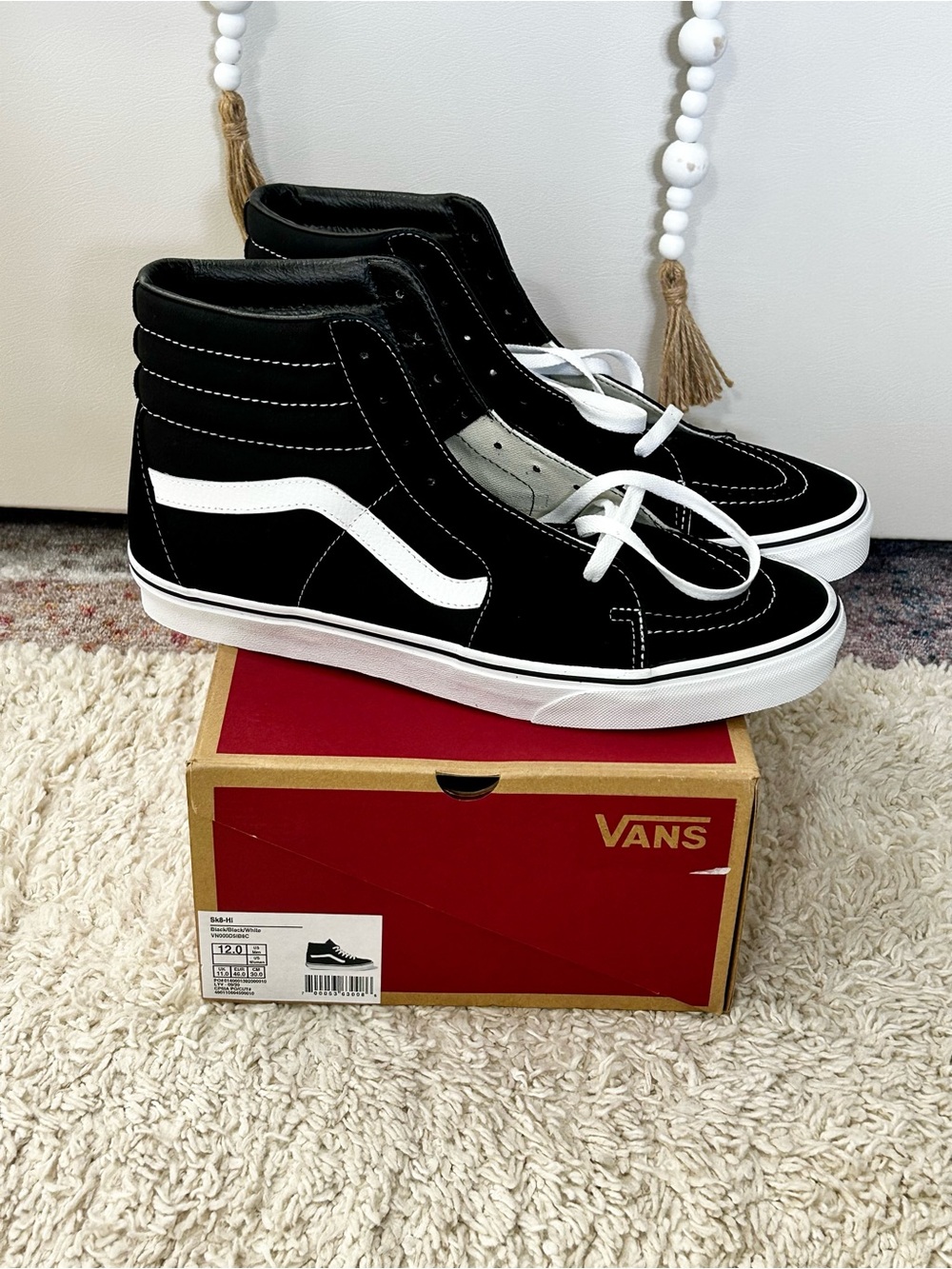 Brand New Men’s Vans Black and White High-Top Skate Sneakers Size 12